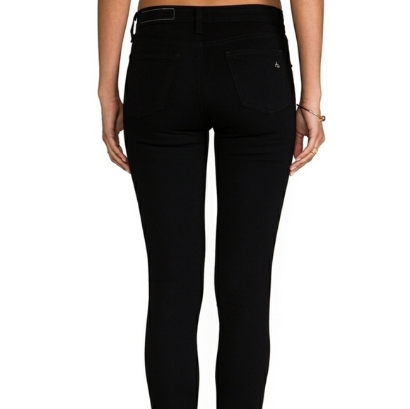 Rag & Bone | The Plush Legging Jean in Black - Picture 6 of 14